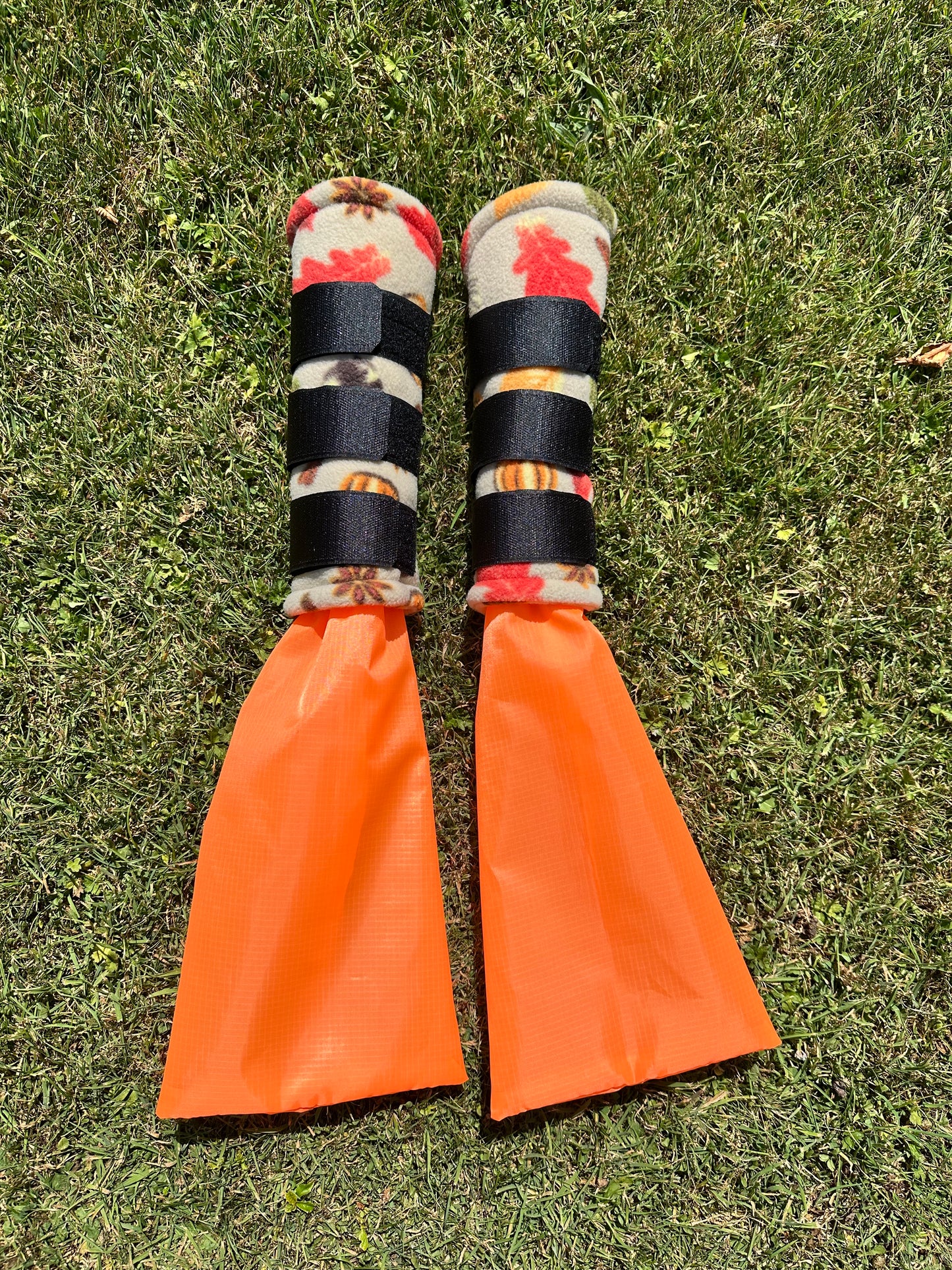 Miniature Size Autumn Leaves & Pumpkins Tail Guard & Detachable Bag Set