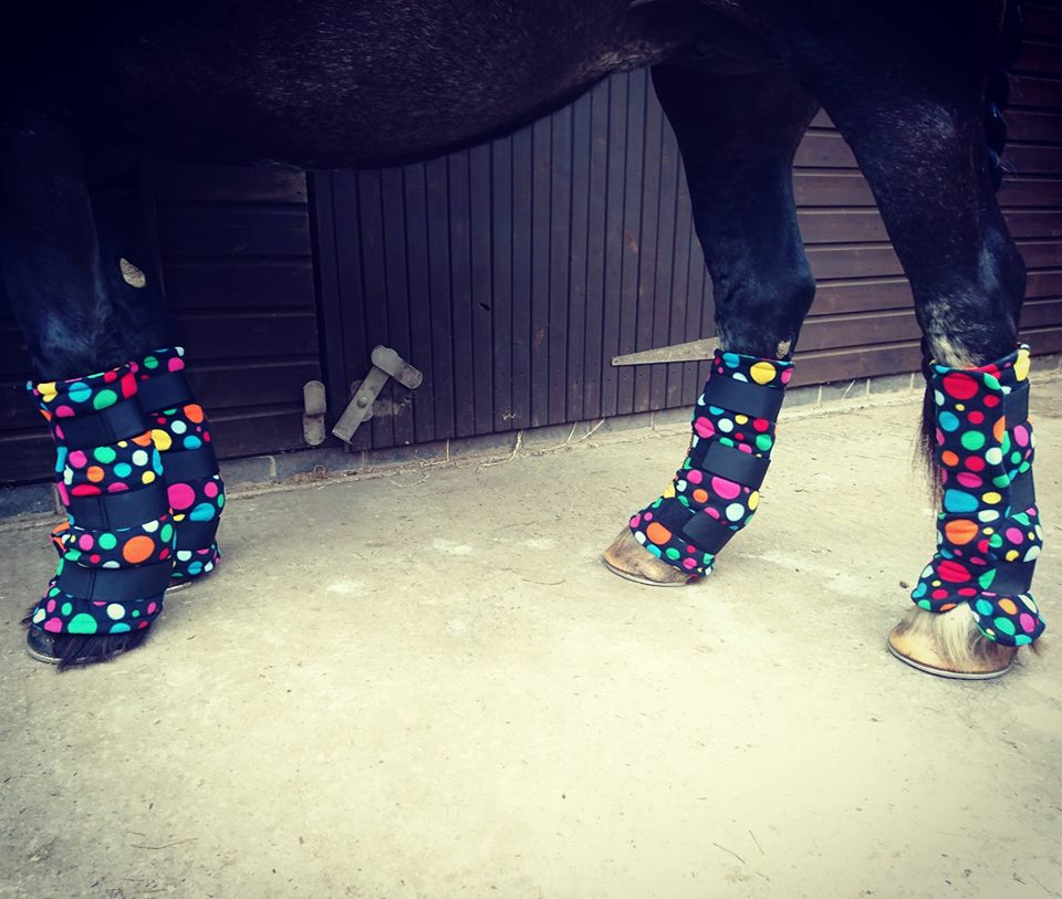 Set of 4 Fleece Leg Wraps - Patterns